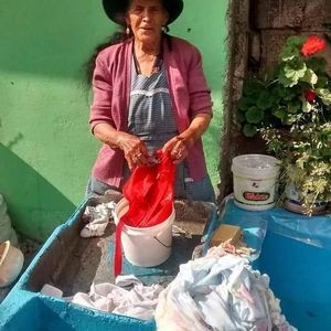 Meet your Posher, Manuel